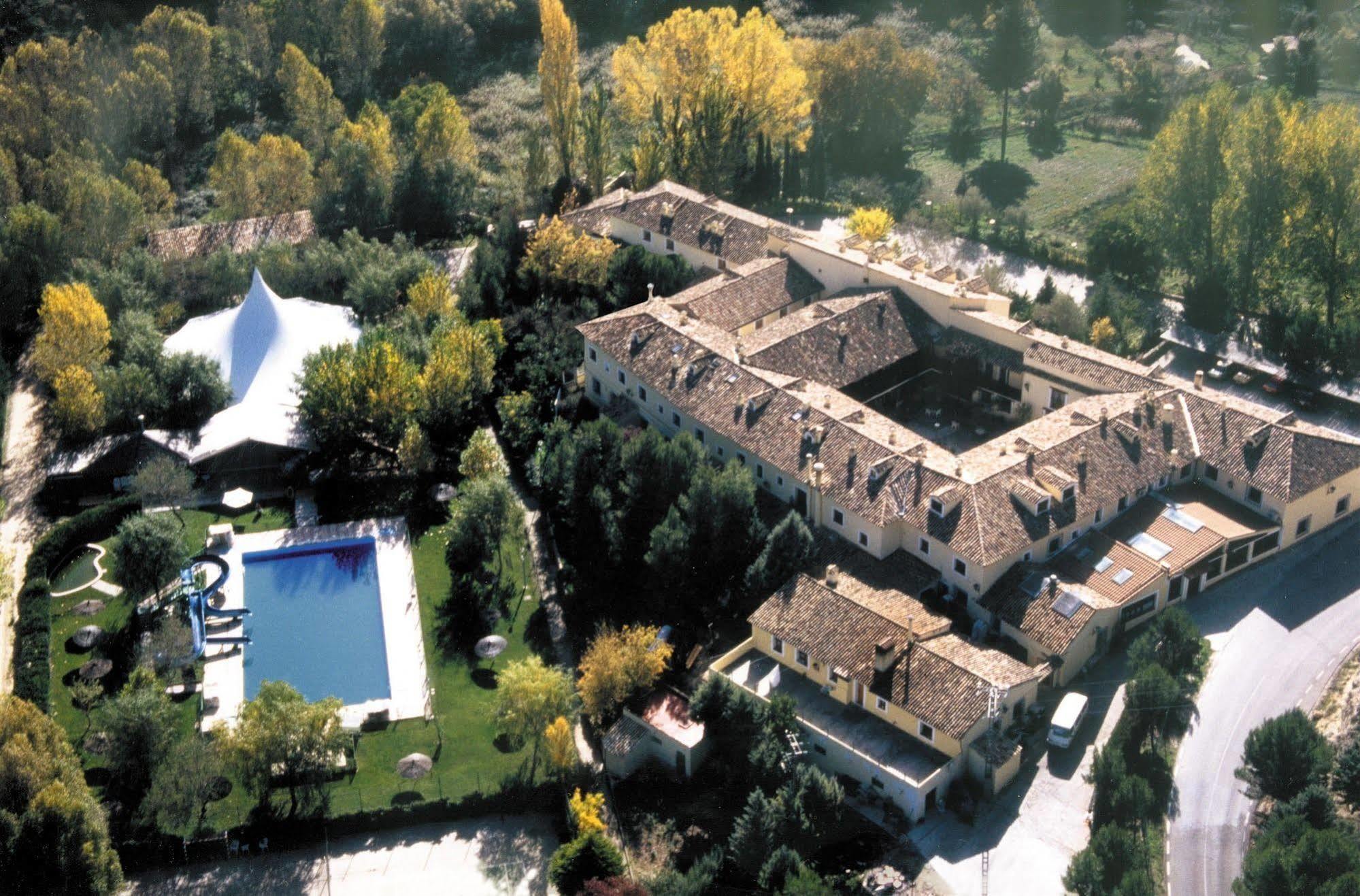 Hotel Resort Cueva Del Fraile Куенка Екстер'єр фото