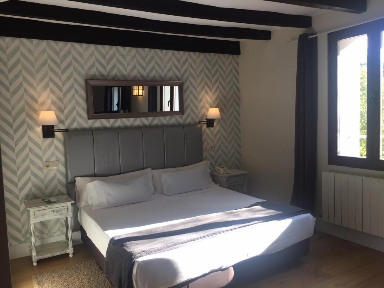 Hotel Resort Cueva Del Fraile Куенка Екстер'єр фото
